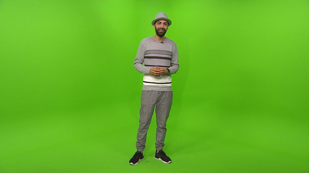 Mann vor Green Screen Hintergrund